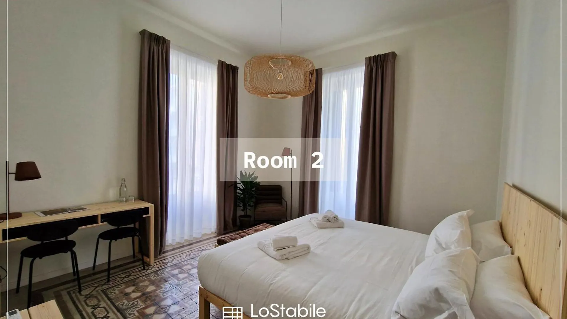 Lostabile Guesthouse & Coworking Bari Pensión